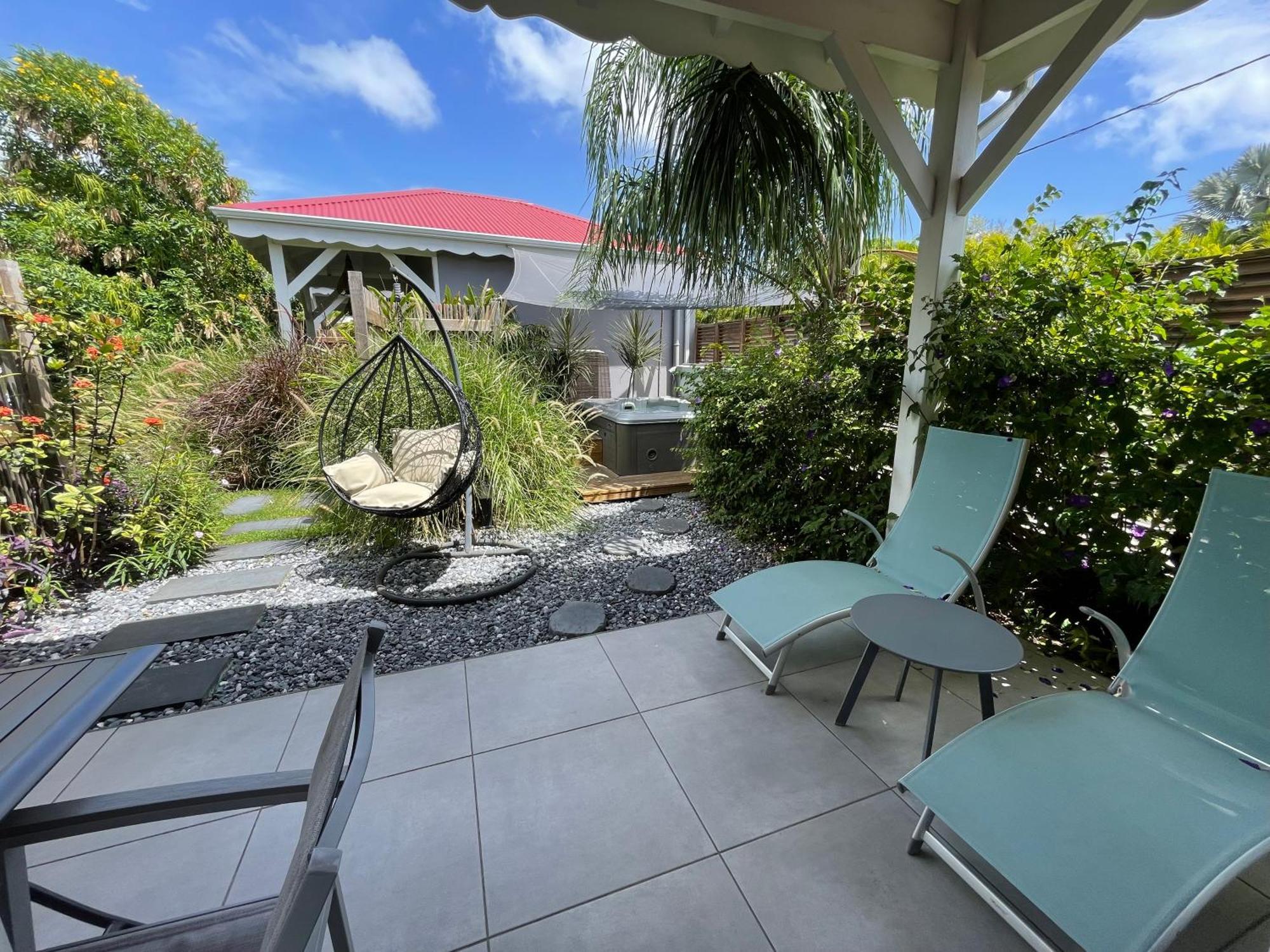 Hotel & Villa Le Cocotel Saint-Francois  Kamer foto
